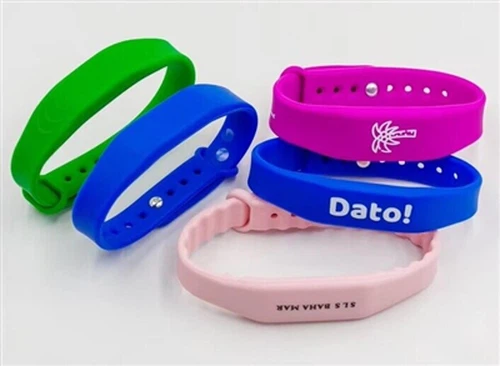 Bracelets RFID pour hôtels et centres de villégiature
