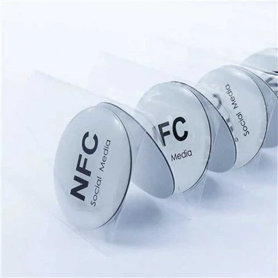 Autocollant de médias sociaux anti-métal NFC